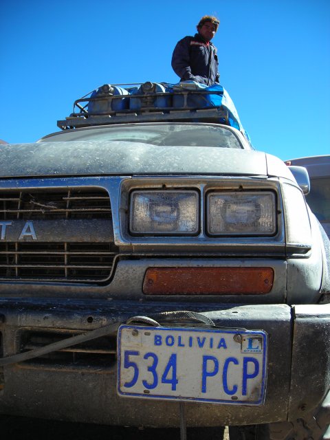 La jeep et le chofer