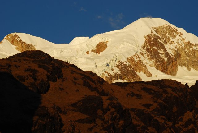 Jour 2: Coucher de soleil sur l'Ancohuma