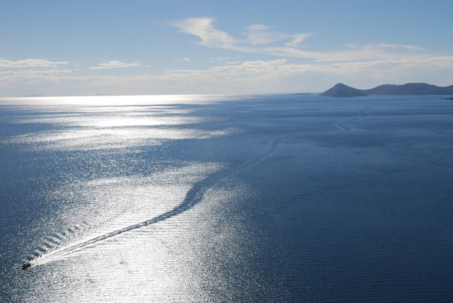 L'Isla del Sol (au fond)