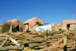 Les Uros, tout en roseau