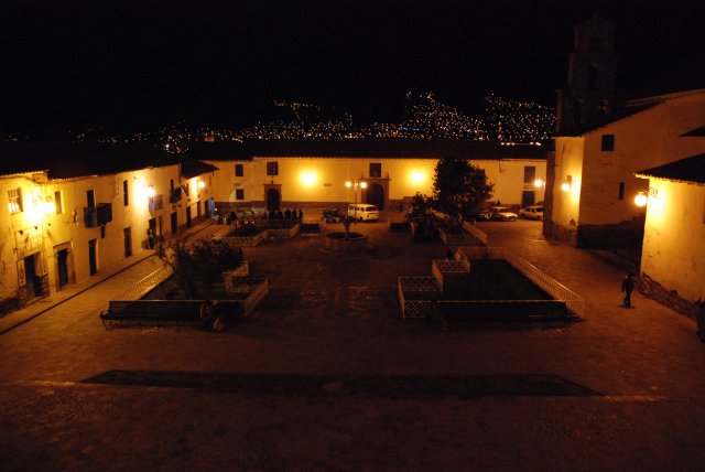 Plazoleta San Blas, de nuit