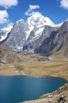 J3: Laguna Caruacocha et le Yerupaja