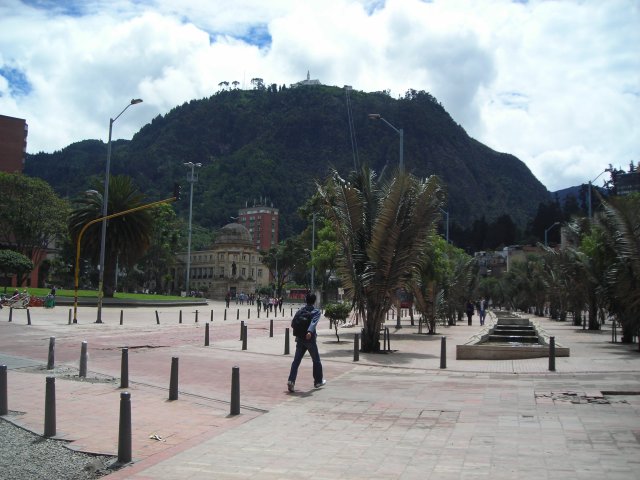 Av. Jimenez