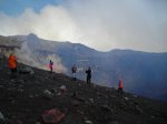 Touristes sur le volcan