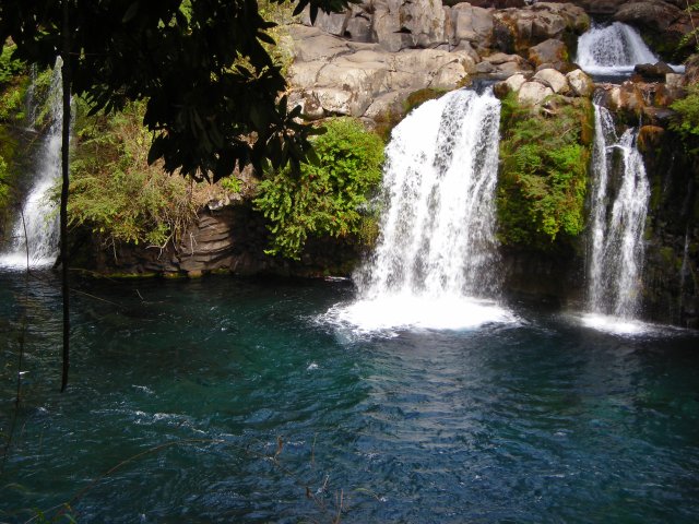 Los Ojos del Caburgo
