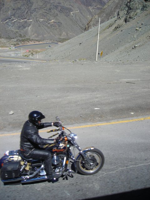 Harley sur le col